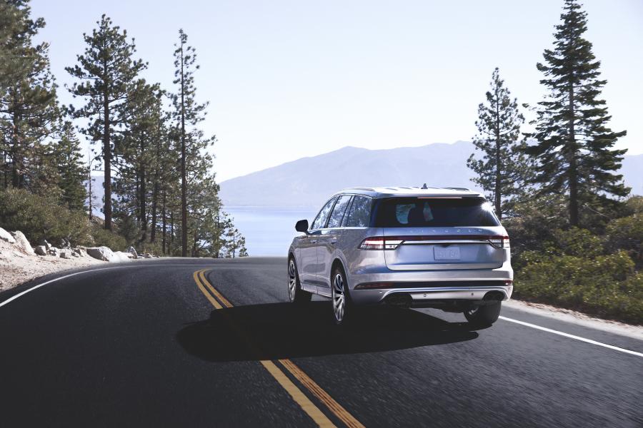  Lincoln Aviator Grand Touring 2019 года  (фото 6 из 67)